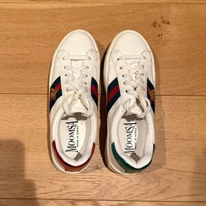 Women’s White Sneakers with Red & Green Stripes (Size Approx* US Women’s 8)
